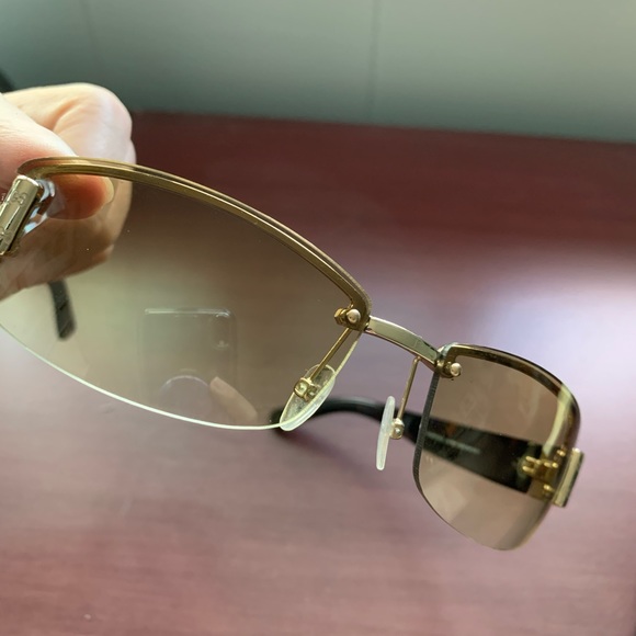 Gucci shades sunglasses